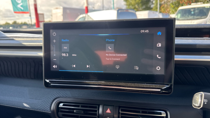 Citroen C3 1.2 Hybrid [110] Collection 5dr e-DCS6 Petrol Hatchback - Image 12